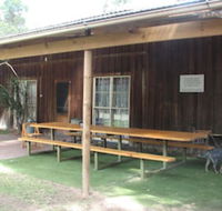 Lovedale Cottages - Tourism Caloundra