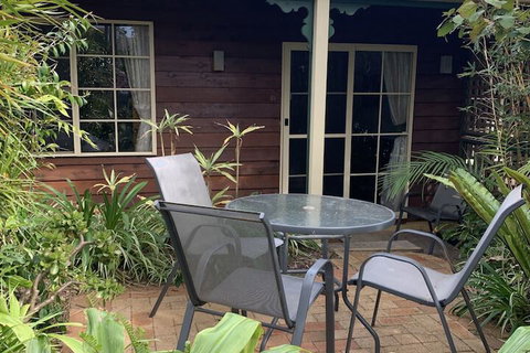 Ulladulla Guest House - Tourism Caloundra 1