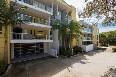 Seachange Coolum Beach - Tourism Caloundra 1