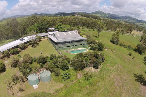 Amamoor Lodge - Tourism Caloundra 4