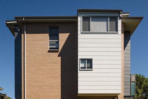 Charlestown Executive Apartments - Tourism Caloundra 1