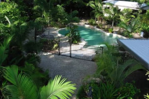 Boutique Bungalows - Tourism Caloundra 2
