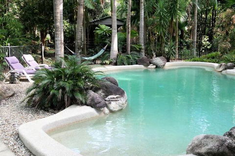 Boutique Bungalows - Tourism Caloundra 3