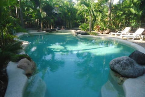 Boutique Bungalows - Tourism Caloundra 0