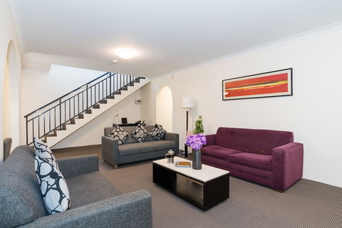 Eastwood Furnished Apartments - Tourism Caloundra 5