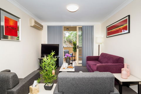 Eastwood Furnished Apartments - Tourism Caloundra 4