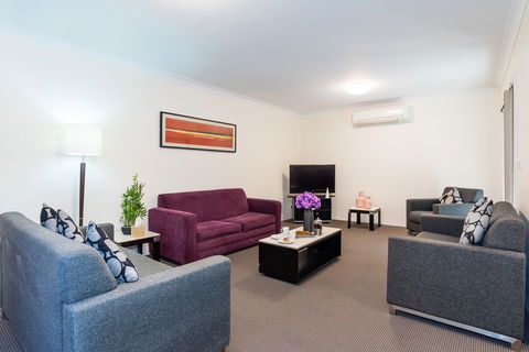 Eastwood Furnished Apartments - Tourism Caloundra 3