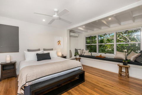 Aaman & Cinta Luxury Villas - Tourism Caloundra 5