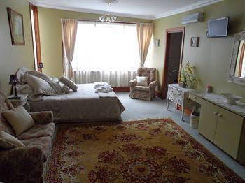 Golden Embers Apartments - Tourism Caloundra 0