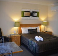 Arkana Motor Inn  Terrace Apartments - Tourism Caloundra