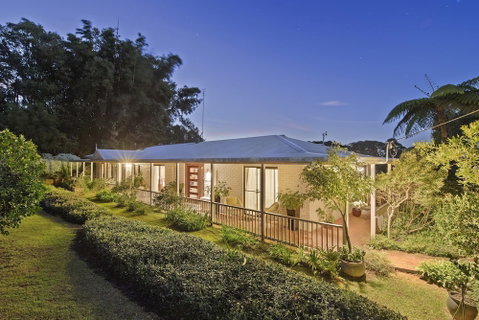 Eden Lodge - Tourism Caloundra 0