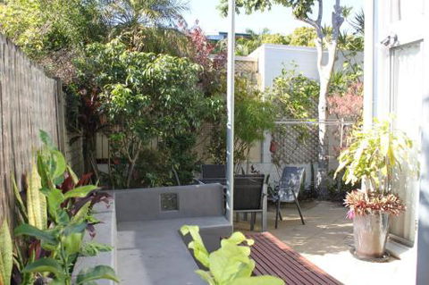 A Beautiful Flat - Tourism Caloundra 1