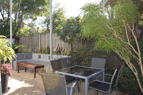 A Beautiful Flat - Tourism Caloundra 3