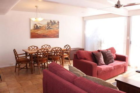 A Beautiful Flat - Tourism Caloundra 0