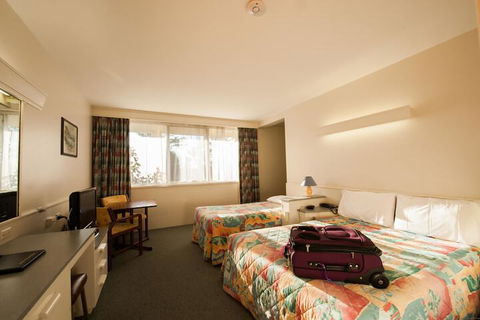 Parklane Motel - Tourism Caloundra 3