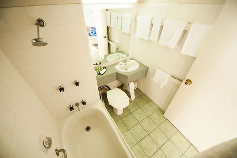 Parklane Motel - Tourism Caloundra 4