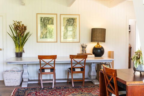 Abelia House - Tourism Caloundra 6