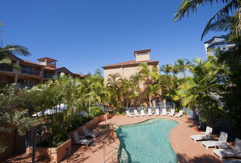 Bella Mare Beachside Apartments - Tourism Caloundra 1