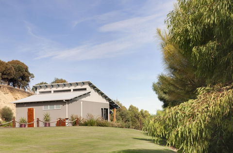 Anchors Port Campbell - Tourism Caloundra 3