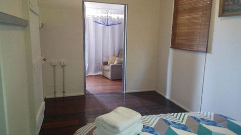 66a Farnborough Rd - Tourism Caloundra 7