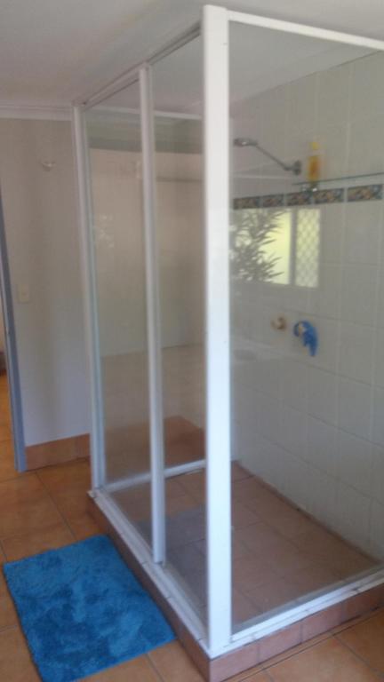 66a Farnborough Rd - Tourism Caloundra 3