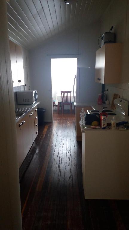 66a Farnborough Rd - Tourism Caloundra 6