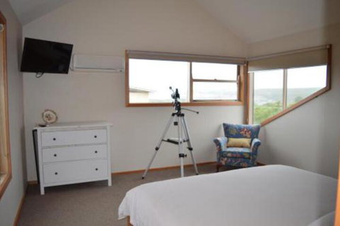 Apostle Hideaway Central Port Campbell - Tourism Caloundra 3