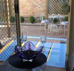 Tic Tac Toe Quality Accommodation - Tourism Caloundra