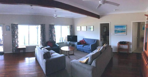 Endless Summer 12 Stewart Street - Tourism Caloundra 6