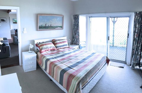 Endless Summer 12 Stewart Street - Tourism Caloundra 3