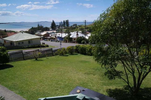 Clareview 8 Korogora Street - Tourism Caloundra 5