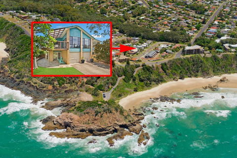 Amara 6 Wesley Avenue - Tourism Caloundra 1