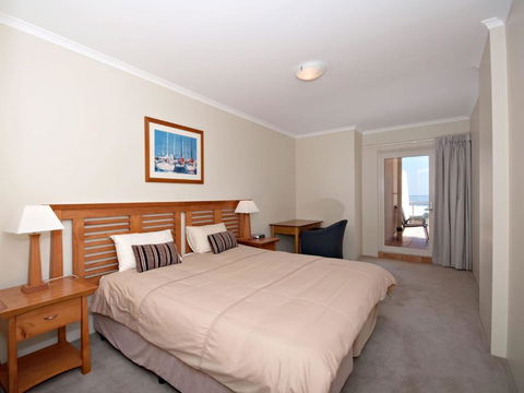 Messines Street Breakwater Apartment 104 - Tourism Caloundra 3