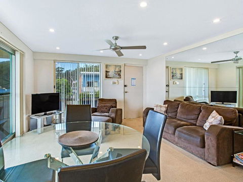 Shoal Bay Road Shoal Towers Unit 03 11 - Tourism Caloundra 5