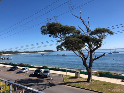6 SHOAL TOWERS 11 SHOAL BAY RD STUNNING WATER VIEWS & PERFECT LOCATION - Tourism Caloundra 4