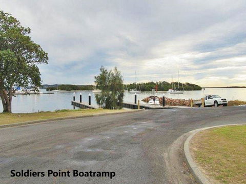 Soldiers Point Road Kooyonga 1 211 - Tourism Caloundra 3