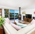 Booti Booti Lakehouse - Tourism Caloundra