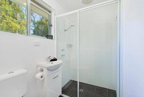 Anchor Lodge - Tourism Caloundra 4