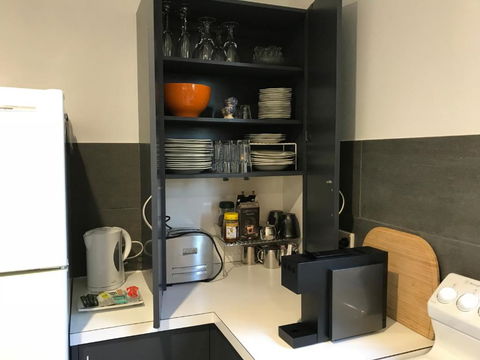Ma Petite Maison - Tourism Caloundra 1