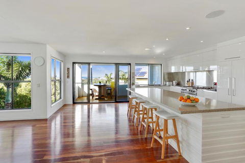 Voyagers Vista - Tourism Caloundra 1