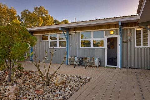 Getaway Villas Unit 38 5 1 Bedroom Self Contained Accommodation - Tourism Caloundra 2