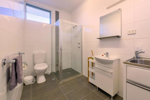 Getaway Villas Unit 38 5 1 Bedroom Self Contained Accommodation - Tourism Caloundra 7