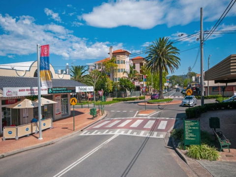 Penthouse 707 4 Bedroom Oceanview Penthouse - Tourism Caloundra 1