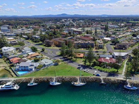 Anchorage 7 Beautifully Renovated Close To Rockpool - Tourism Caloundra 2