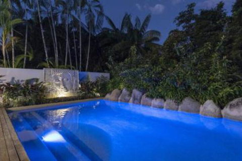 Driftaway Port Douglas - Tourism Caloundra 0