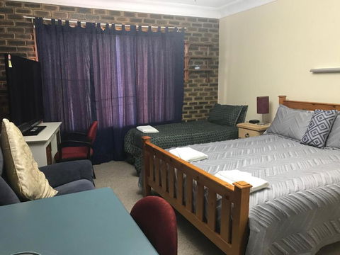 Lorac Bed & Breakfast - Tourism Caloundra 2