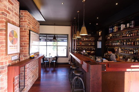 Jaspers Cabins - Tourism Caloundra 1