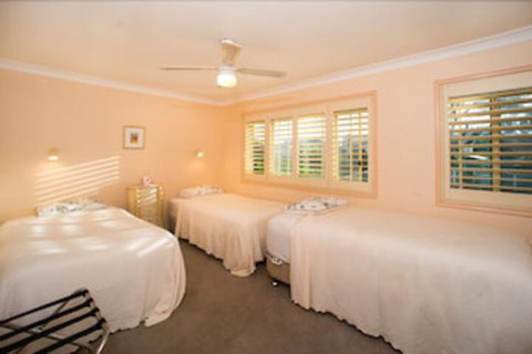 Birchgrove Apartments - Tourism Caloundra 0