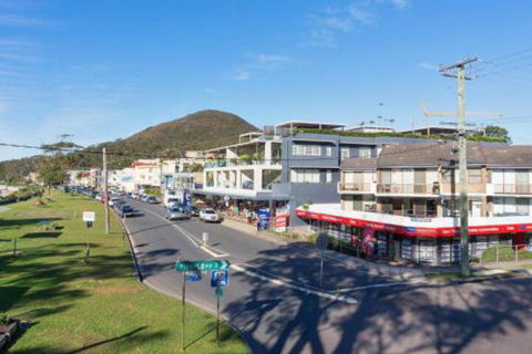 2 Fleetwood 63 Shoal Bay Road Spectacular Views - Tourism Caloundra 6