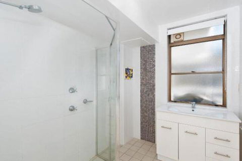 2 Fleetwood 63 Shoal Bay Road Spectacular Views - Tourism Caloundra 7